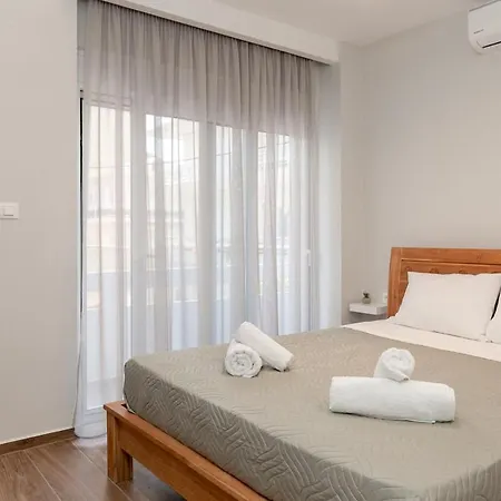 Artemis Apartment *
